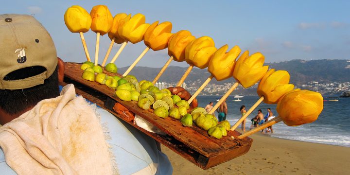 Fresh mangoes served on the Acapulco beaches